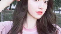 网红照片女生头像,揭秘热门照片中的时尚女生头像