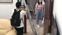 销售电脑小姐姐图片,科技魅力与亲和力的完美融合
