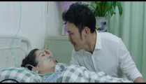 小姐姐自己住院照片,小姐姐展现坚强与美丽