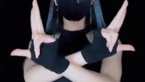 小姐姐舞匕首,小姐姐演绎武侠风华
